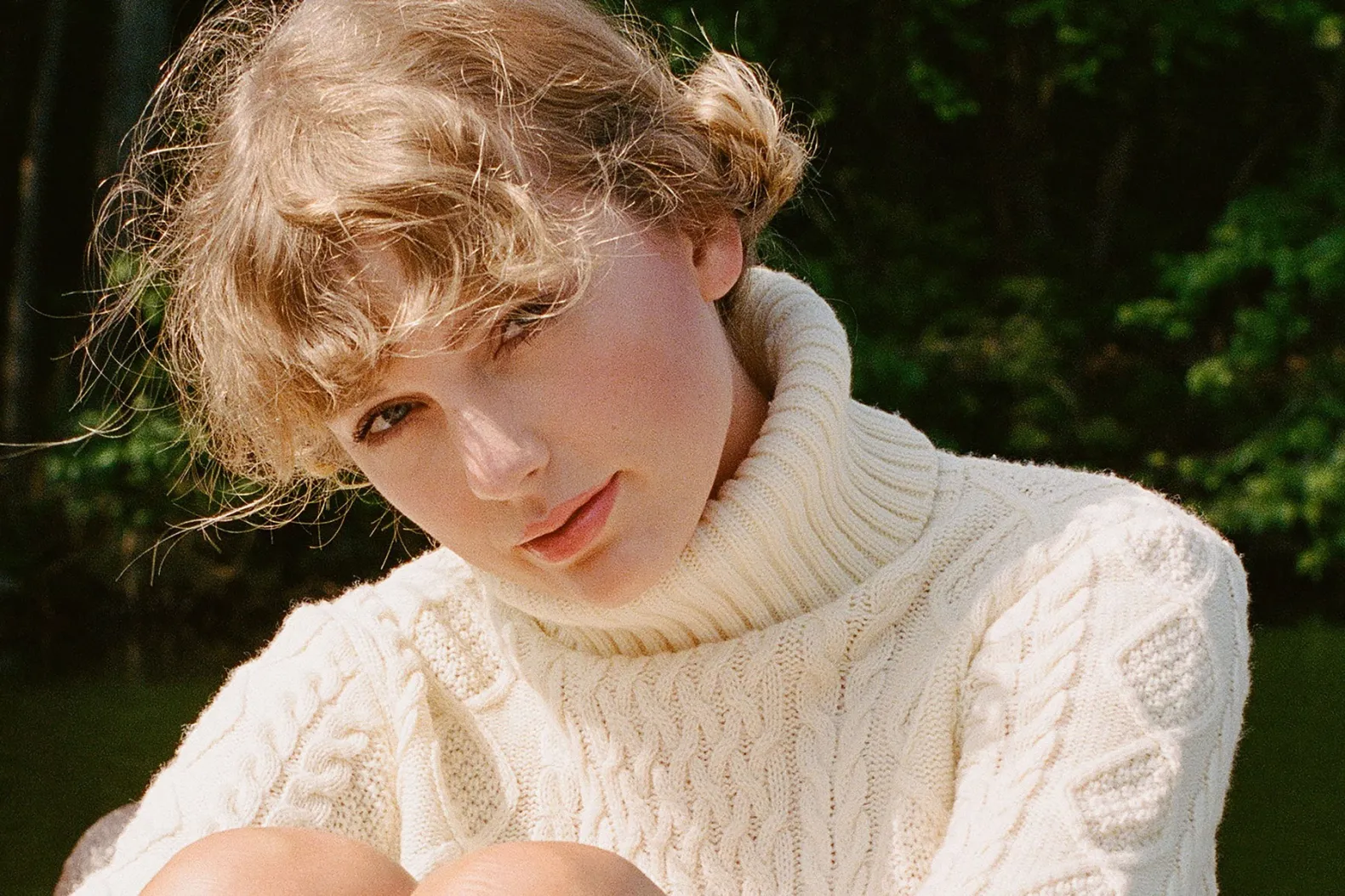 'Cardigan' Debuts at #1